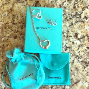 Tiffany & Co Elsa Peretti open heart set